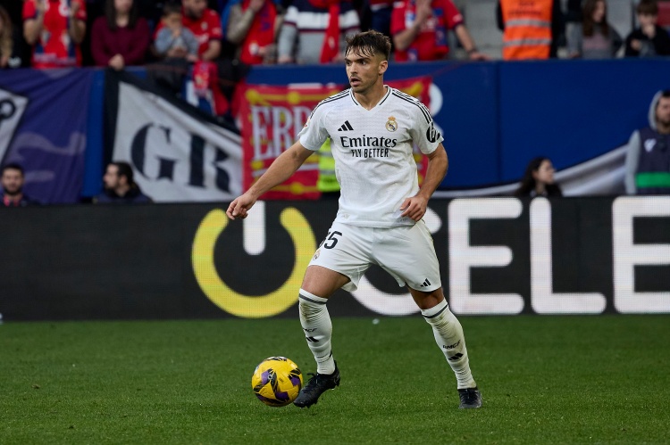 早报:费内巴切0-0加拉塔萨雷,穆里尼奥赛后言论引争议